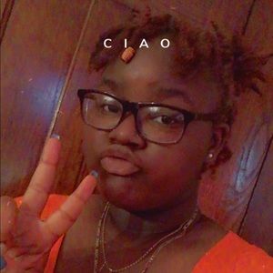 Meet your Posher, Jasmine